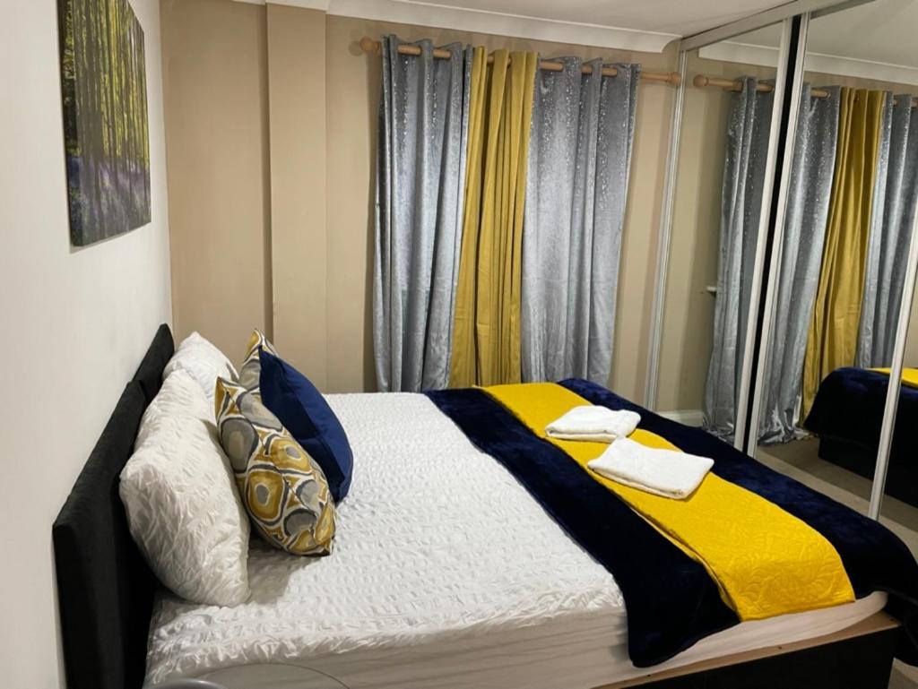 2 Bedrooms Modern Central London Apartment, Full Kitchen, 5 Minutes Tube Station エクステリア 写真