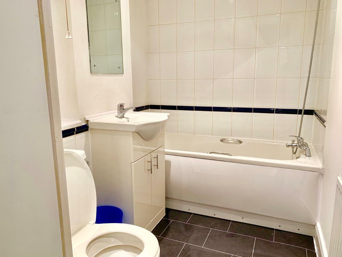 2 Bedrooms Modern Central London Apartment, Full Kitchen, 5 Minutes Tube Station エクステリア 写真